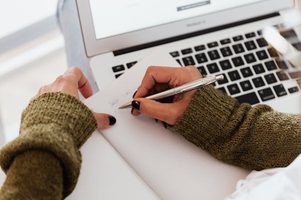 NCLEX Sınav Günü: Bilmeniz Gereken 9 Şey